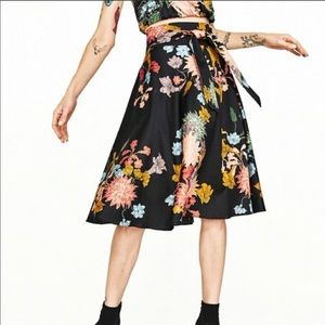 Zara Floral Midi Skirt